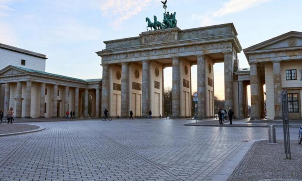 Κορονοϊός - Γερμανία: Απίθανη η άρση των μέτρων πριν από τα τέλη Μαΐου